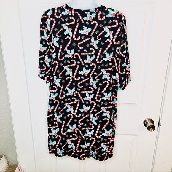 Modcloth Winning Them Over Short Sleeve Holiday Top Black Candy Cane 1X NWT - Picture 7 of 11